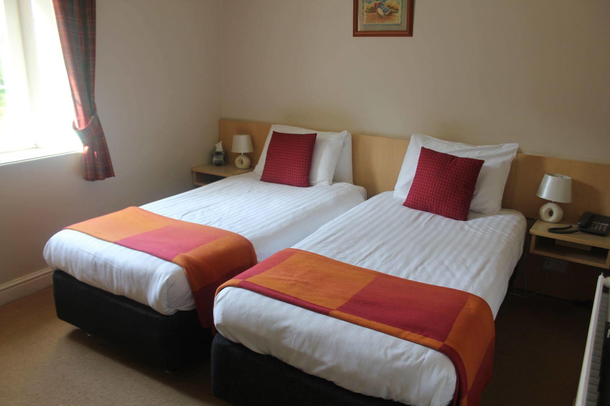 Nant Ddu Lodge Hotel & Spa Merthyr Tydfil Bagian luar foto